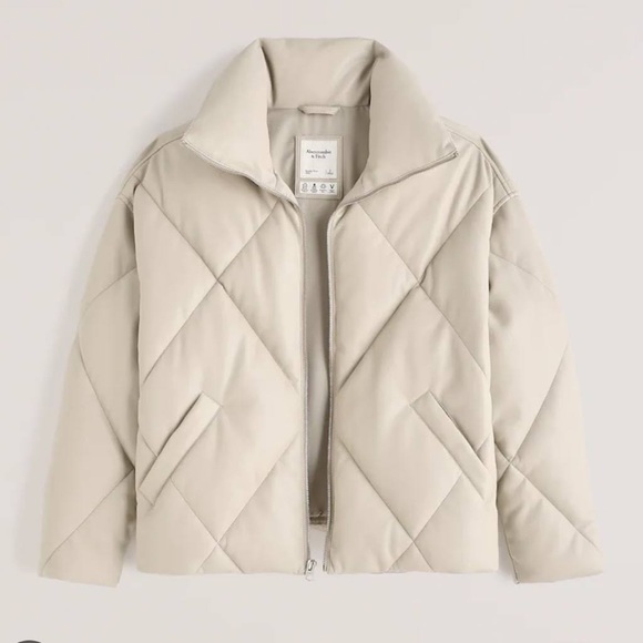 Abercrombie & Fitch Jackets & Blazers - abercrombie cream quilted vegan leather puffer jacket size medium